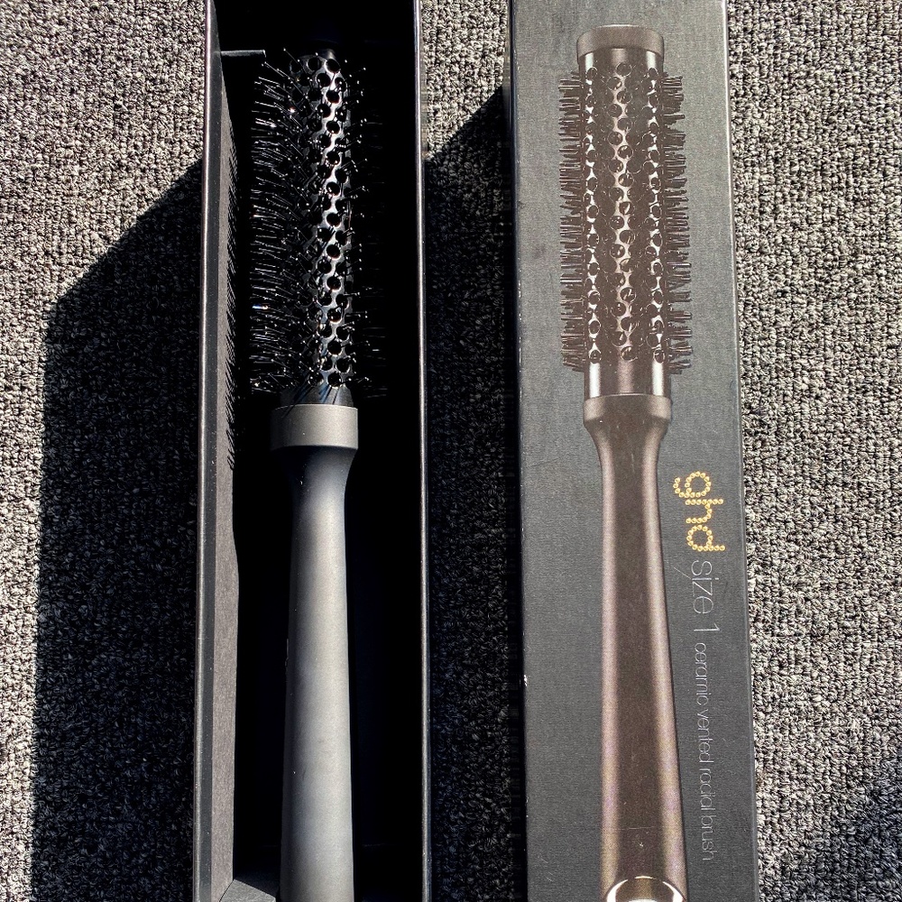 GHD Ceramic Vented Radial Brush